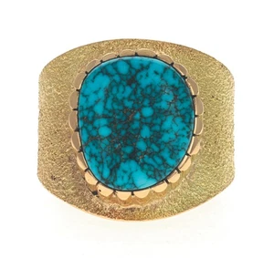 Anillo de oro de 18 quilates con turquesa de montaña solitaria natural de alta calidad de Robert W. Begay - Imagen 1 de 5