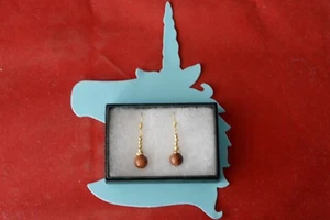 Beautiful Gold Plated Earrings With Sunstone 4 Gr. 2.6 Cm. Long + Hooks In Box - Picture 1 of 5