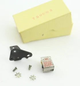 New NOS Qty 1 SHURE 928  TE-11C Tape Erase Head w Bracket 750003 Made in USA - Picture 1 of 14