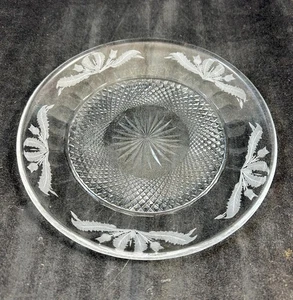 Plato de ensalada Edimburgo cristal corte cardo 7 5/8 pulgadas de diámetro hecho en Inglaterra - Imagen 1 de 6