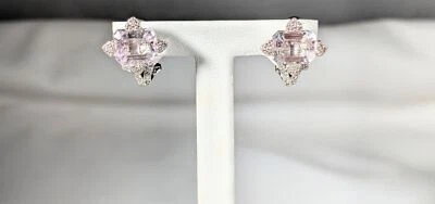 Pendientes de diamantes y morganita de oro blanco de 18 quilates Foto 1 de 4