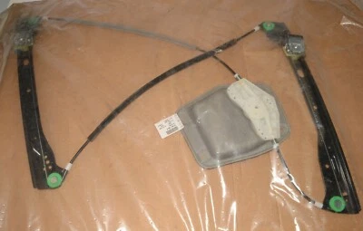 Genuine Volkswagen Golf MK5 Window Right Door Regulator Without Motor 1k3837462a - Image 1 of 4