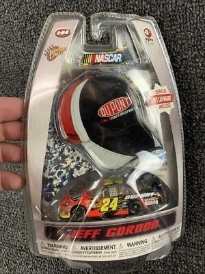 Jeff Gordon 1:64 Pit Cap Magnet NASCAR #24 National Guard Dupont Winners Circle - Image 1 of 4