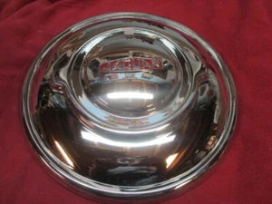 Rechromed Original Hubcap, Jaguar XK120, XK140, XK150, early thin style - Picture 1 of 5