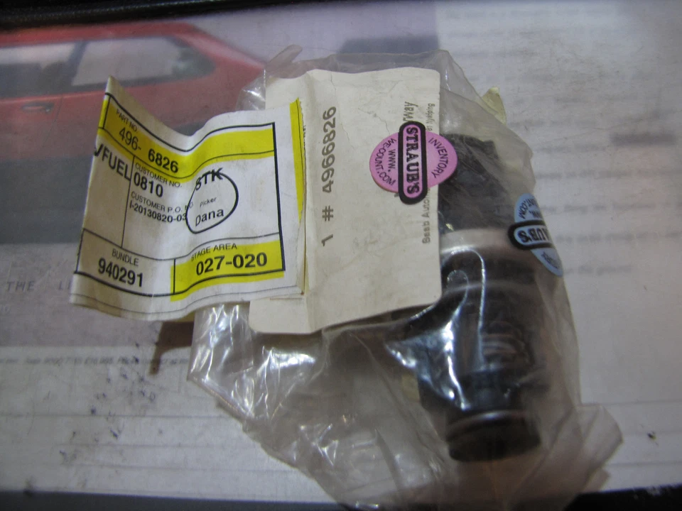 NUEVO OE SAAB NG 900 9-3 9-5 Válvula de cierre de llenado de combustible 4966826 1998 a 2005 Foto 1 de 1