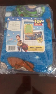 TOY STORY DISNEY PIXAR COMFY THROW BLANKET W/SLEEVES ~ SNUGGIE TYPE ~ STYLE 101 - Picture 1 of 1