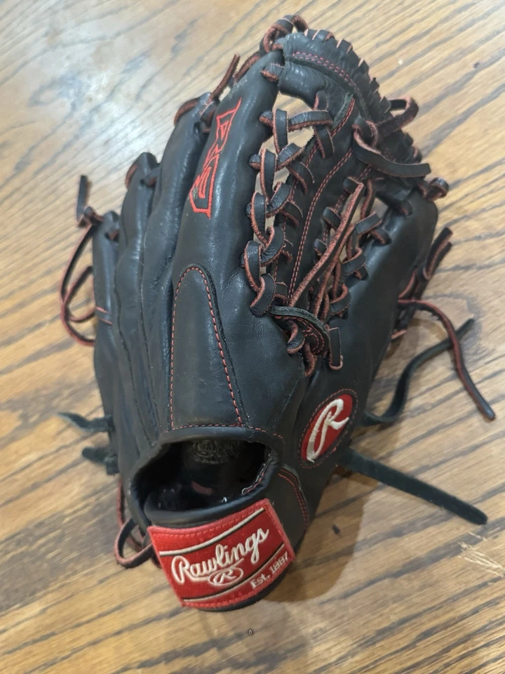 Rawlings R9YPT4-4B 11.5 英寸棒球手套黑色红色 YPT 图案 R9 内场 RHT — 第 1/4 张图片
