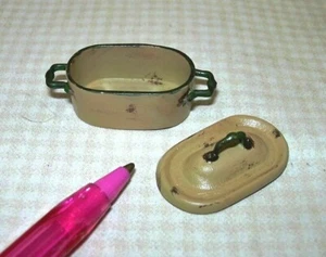Miniatur gealterte rustikale Emaille ovaler niederländischer Ofen, GOLD A ++ PUPPENHAUS 1:12 - Bild 1 von 1