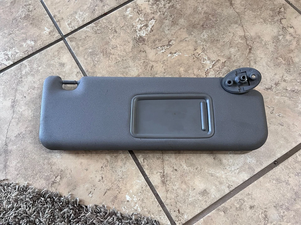 Toyota 4Runner 2003-2009 parasol lado del pasajero derecho genuino OEM gris Foto 1 de 4