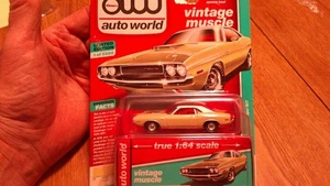 2019 AW Auto World 1970 Dodge Challenger R/T Vintage Muscle Cream #HW12 - Bild 1 von 8