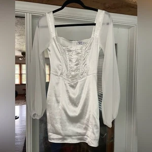 Princess Polly white dressy dress. - Bild 1 von 8