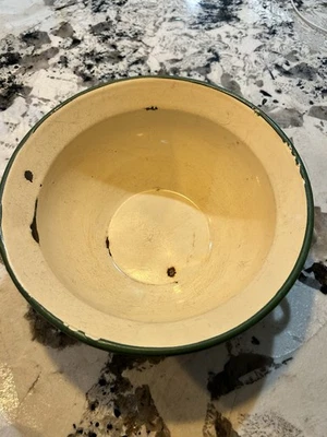 Antiguo lavabo esmaltado borde verde bañera sartén 10" diámetro x 4" vintage Foto 1 de 4