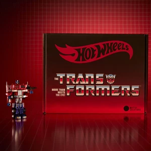 *BRAND NEW* HOT WHEELS Collectors TRANSFORMERS Optimus Prime MATTEL CREATIONS - Picture 1 of 9