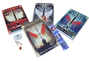 Trinitarian Knights Trilogy Gift Set - Hand Signed by author Kevin M. Mansoor - Imagen 1 de 6