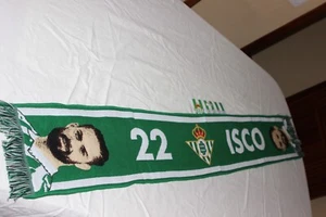 BUFANDA FUTBOL OFICIAL REAL BETIS BALOMPIE Edición Especial JUGADORES: 22 ISCO - Imagen 1 de 1