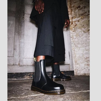 Dr Martens 2976 Hi Smooth Leather Chelsea Boots Black Tall Docs Women's 8 - Image 1 of 4