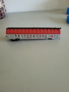 AHM HO Scale CB&Q Burlington Route Coil Car with Load - Missing One Set Of Wheels - Bild 1 von 8