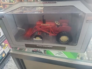 ALLIS-CHALMERS D-15 WF TRACTOR W/LOADER ORANGE 1/16 DIECAST BY SPECCAST SCT939 - Picture 1 of 9