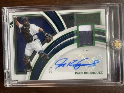 🔥2022 Immaculate Ivan Rodriguez PATCH Jersey AUTO /5! ⚾️ - Image 1 of 4