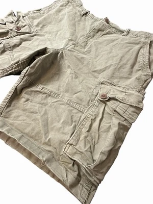 American Eagle Cargo Shorts Men’s Size 40 Green Flex Longer Length - Image 1 of 4