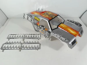 LOW USE RARE Axial SMT10 Max-D Monster Jam RC Body 1/10 w/ Extra Spikes - Picture 1 of 21