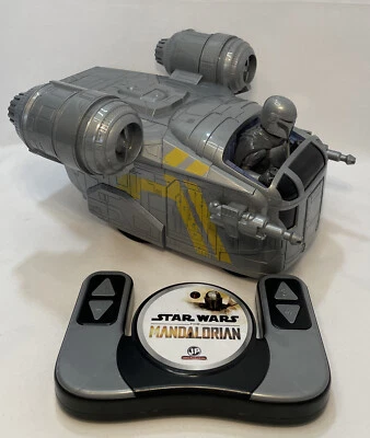 Star Wars The Mandalorian The Razor Crest Disney Radio Remote Control Transport - Image 1 of 4
