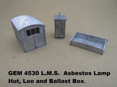 00/4MM  1:76  GEM - 4530  L.M.S. LAMP HUT, LOO and BALLAST BOX WHITE METAL 'KIT' - Image 1 of 4