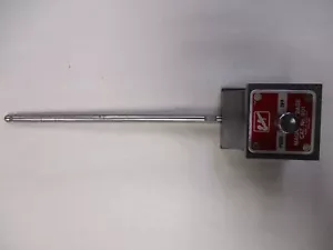 Eclipse Magnetic Base Cat. No. 901 2-1/2" x 2-1/2" x 3 base Made In England - Picture 1 of 7