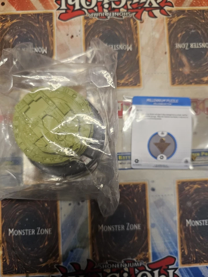 YuGiOh Heroclix Millenium Stone & Puzzle Series 1 Uncommon Unclicked Unused New - Image 1 of 1