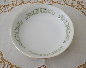 Vintage BELL FLOWERS 5 3/4" Fruit Bowl Green Scrolls Flowers Japan ~ - Picture 1 of 5