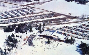 Mt. Snow Vermont Sundance Base Lodge Luftaufnahme Postkarte - Bild 1 von 2