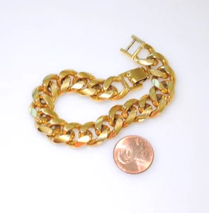 Vtg Signed MONET Gold tone 7.25 " chunky Cuban Link Bracelet fold clasp XF6 - Picture 1 of 11