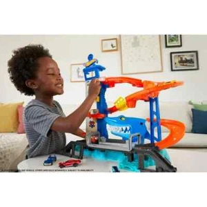 Hot Wheels Playset with Shark Eating Cars Kids Fun Die Cast Matchbox Track City - Picture 1 of 5