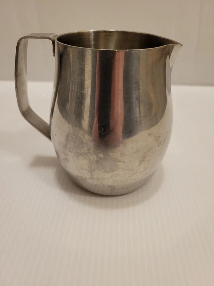 Crema jarra caña y cartón acero inoxidable 4" Foto 1 de 4