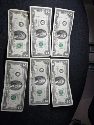 1976 Two Dollar Bills $2 🔥6 Bills - Image 1 of 2