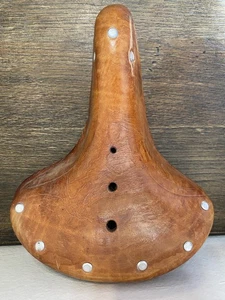 Retro Polster Echtleder MTB Rennrad Sattel Kofferraum Sitz Vintage Nieten  - Bild 1 von 7