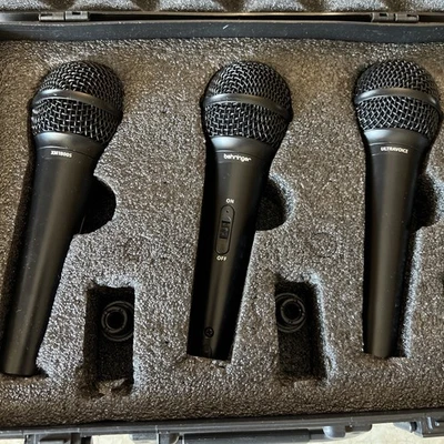 BEHRINGER Dynamic Microphone Vocal Set of 3 ULTRAVOICE XM1800S  - Image 1 of 4