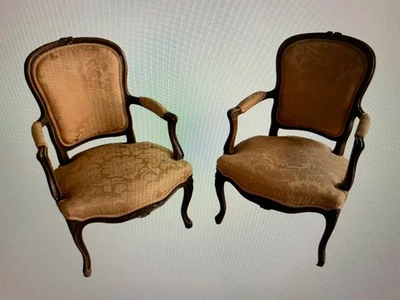 Par de sillones franceses antiguos, estilo Luis XV, motivo floral de nogal tallado a mano Foto 1 de 4