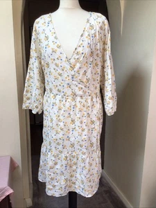 F&F Floral Dress …Size 18 - Picture 1 of 6