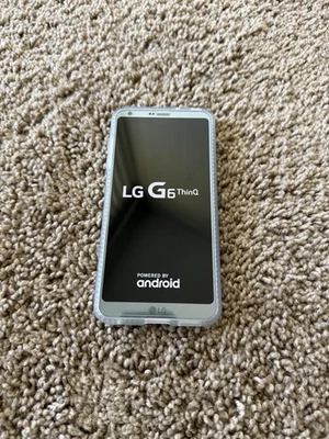 LG G6 32GB Silver Android Smartphone - Image 1 of 2