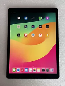 Apple iPad Pro 2nd Gen. 256GB, Wi-Fi, 12.9 in - Space Grey - GOOD - ref 472 - Picture 1 of 9