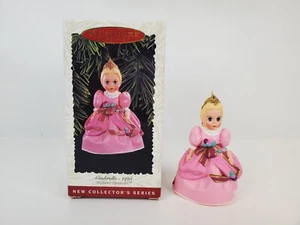 1996 Hallmark Keepsake Cinderella Madame Alexander Christmas Tree Ornament - Picture 1 of 9