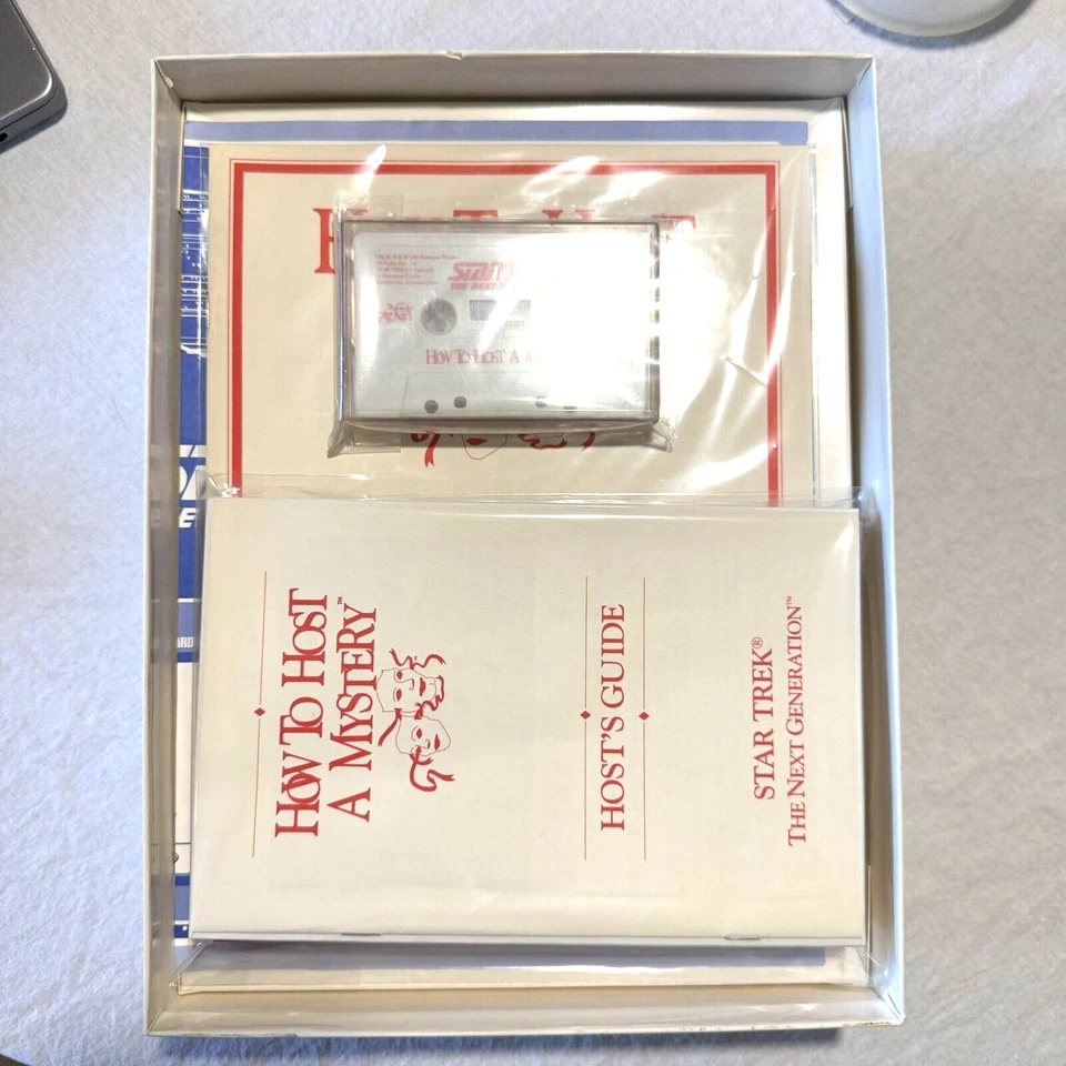 De colección Cómo Host a Mystery Star Trek The Next Generation Juego 1992 Raro Excelente Estado Foto 1 de 4