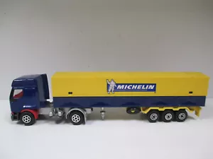 RENAULT PREMIUM CAMION SEMI REMORQUE Bachée Publicité MICHELIN MAJORETTE au 1/60 - Imagen 1 de 11