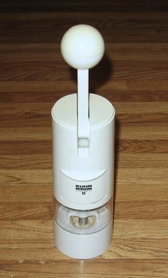 Molinillo de sal/pimienta estilo trinquete Kuhn Rikon/bonito y limpio Foto 1 de 3