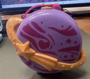 Cartera Polly Pocket 2019 Saturn Space Playset Planet con niña - Imagen 1 de 6
