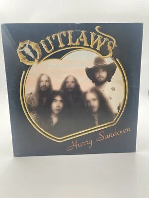 THE OUTLAWS HURRY SUNDOWN LP VG+ VINYL RECORD AL4135 ARISTA 1977 - Image 1 of 4