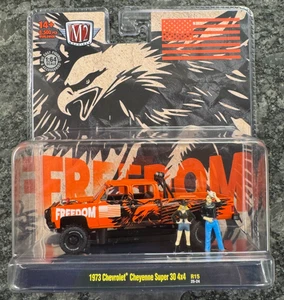 2025 M2 Machines Diorama 1973 Chevrolet Cheyenne Super 30 4x4 Freedom R15 25-24 - Picture 1 of 3