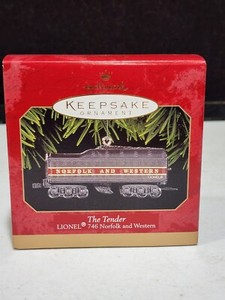 New 1999 TENDER Lionel 746 Norfolk Western Hallmark Locomotive Train Ornament