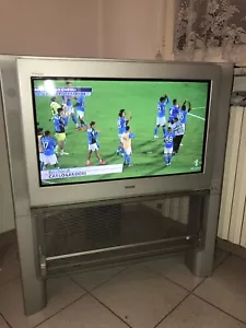 tv sony Trinitron 32 Pollici 16/9 Tubo Catodico - Foto 1 di 5